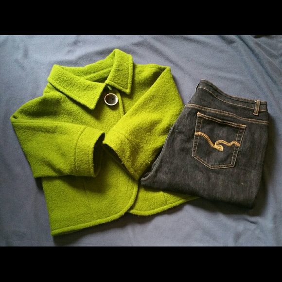 coat - Picture 3 of 4