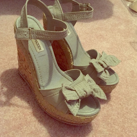 Steve Madden Wedges