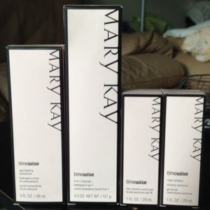 TimeWise Miracle Set Normal/Dry & Combination/Oily