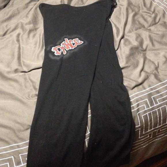 Black sweat pants with draw string tie - Picture 1 of 2