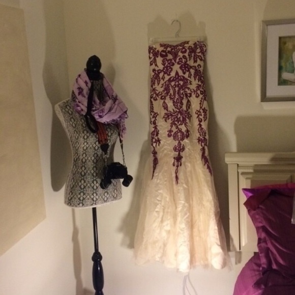 Never worn prom dress