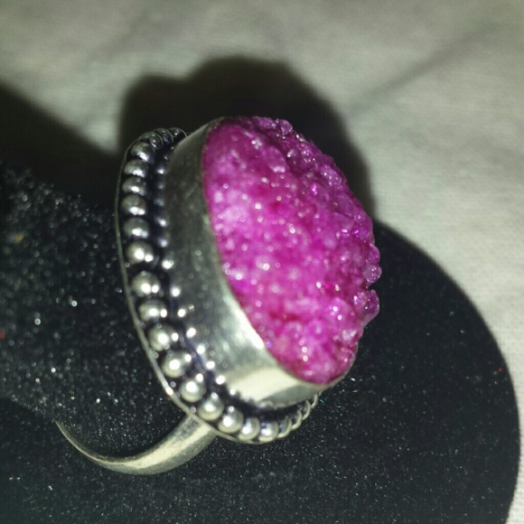 Host Pick Classic Chic Party 4. 22.16 - Picture 2 of 2