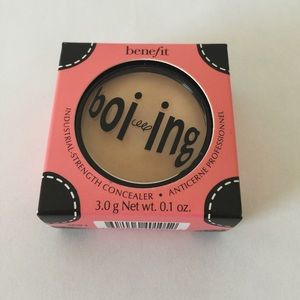 Benefit Boi-ing in 01