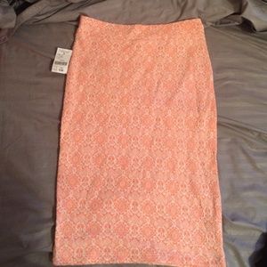 Coral tight skirt