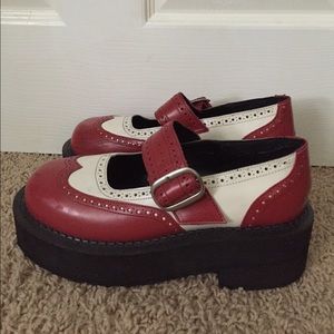old fashioned mary jane shoes