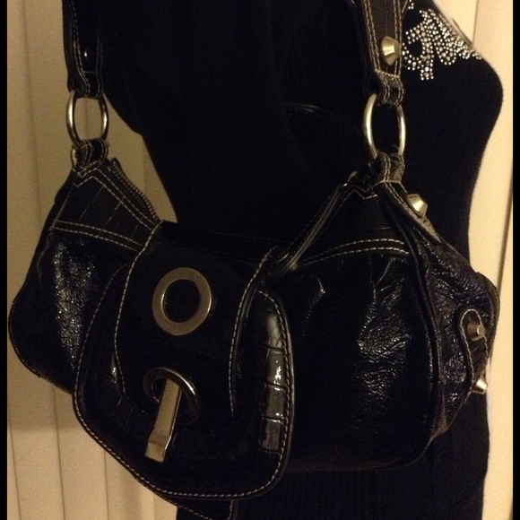 Guess purse