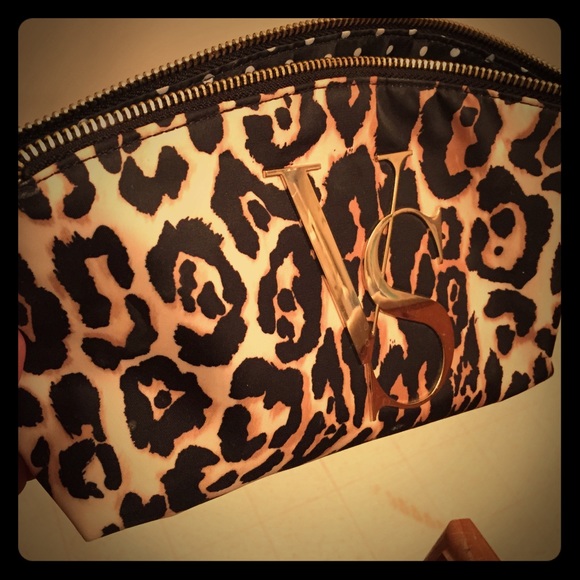 VS makeup bag