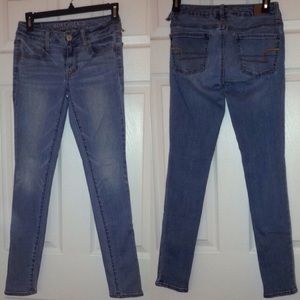 American Eagle skinny jeans