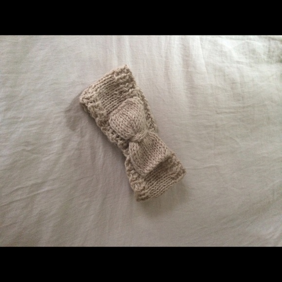 Knit Bow Headband