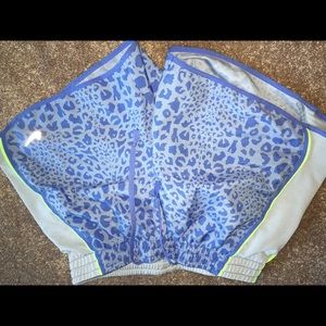 XS Nike running shorts