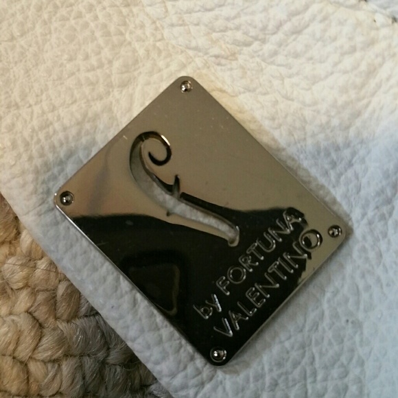 Leather purse