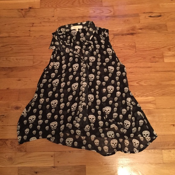 Black Skull Collard Tank