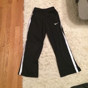 Youth Nike sweatpants