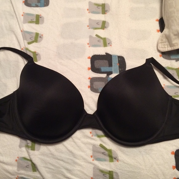 Victoria's Secret Pink Black bra