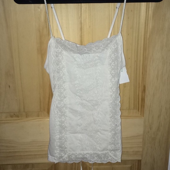 American eagle White lace tank top