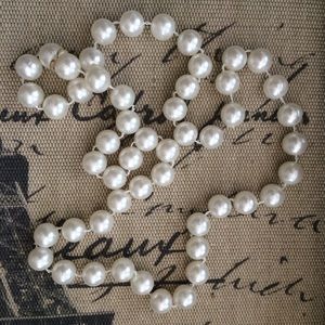 🌿 Faux Pearl Necklace 🌿