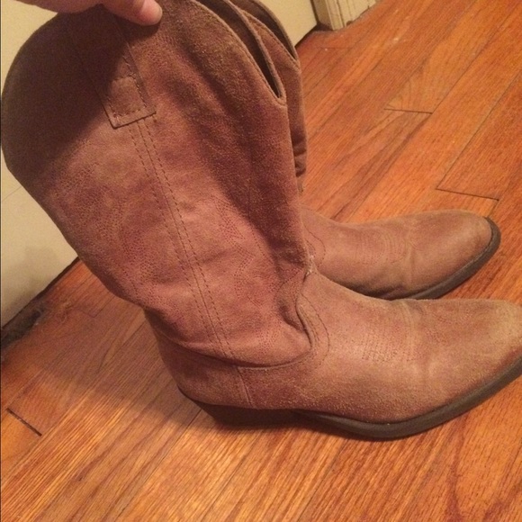 Brown cowboy boots
