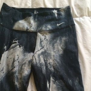 Nike leggings