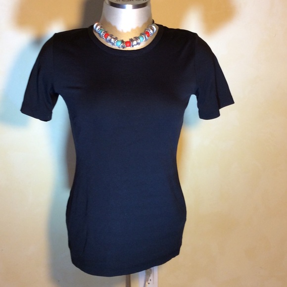 Black Karen Kane tee shirt nylon / Spanx