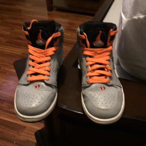 Jordan 1s - Picture 2 of 4