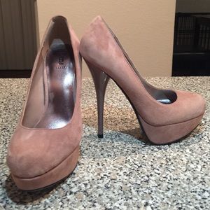 New Suede Victoria Pumps- Color:Taupe Size:5.5