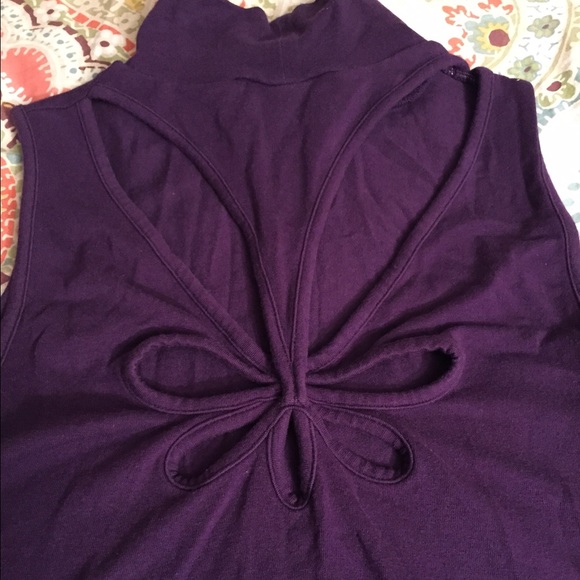 Great back detail modern tank top - Picture 2 of 3