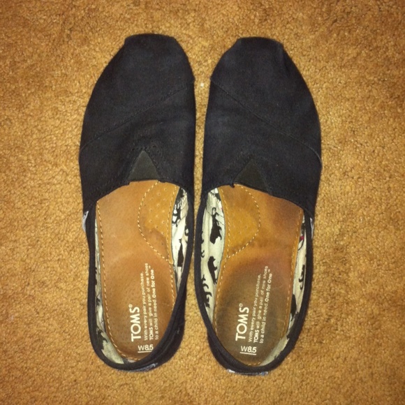 Black Toms