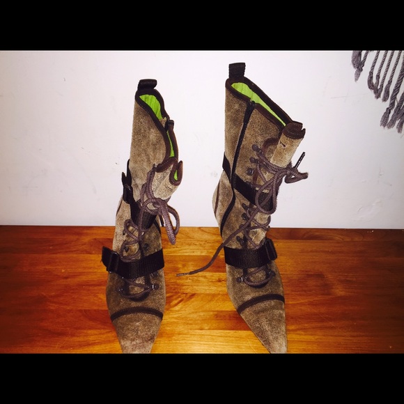 Diesel brown urban shoes- lightly worn very nice!