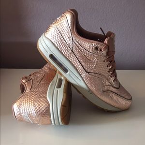 nike air max 1 rose gold nike air max 1 rose gold