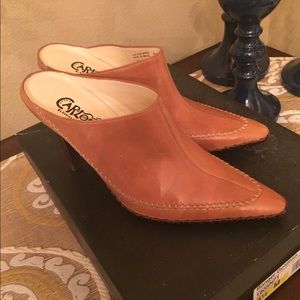 Carlos Santana slip on heels