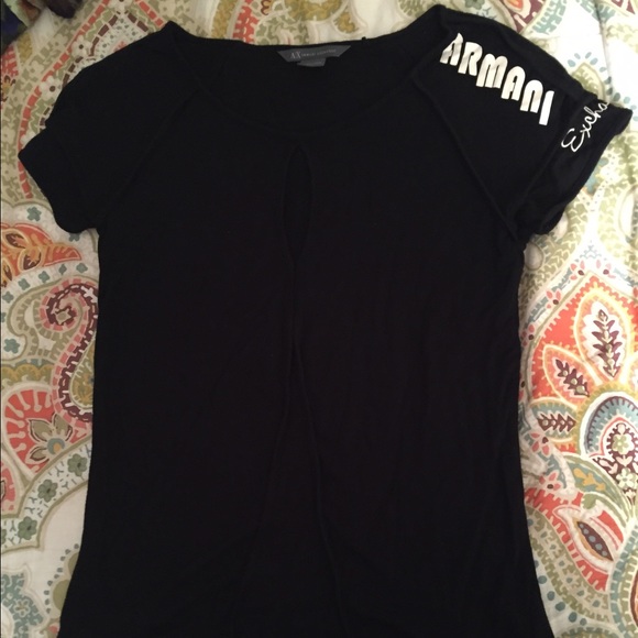 Black top with keyhole - Picture 2 of 3