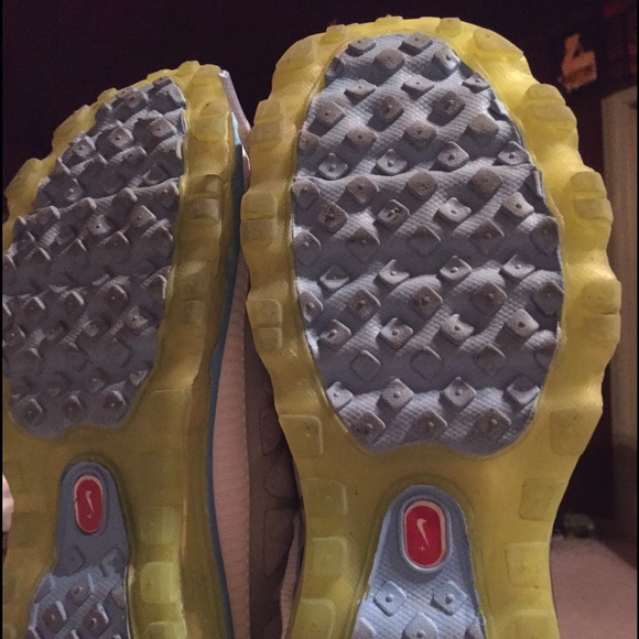 Nike Airmax - Picture 3 of 3