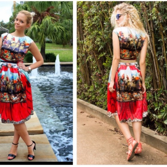 Blue Red Cap Sleeve Theatre Print Dress