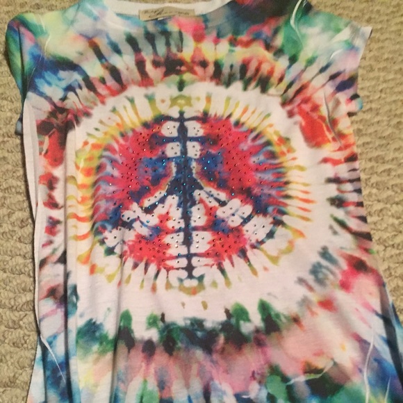 Size small - Picture 1 of 1