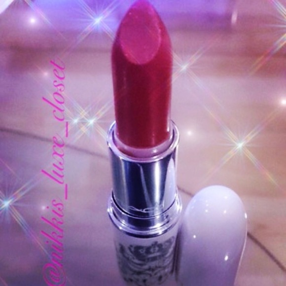 MAC Blueblood Lipstick Antiquitease Collection