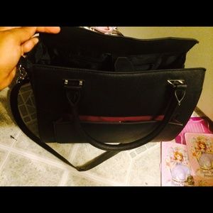 H&M Cross Body bag 👜🎀