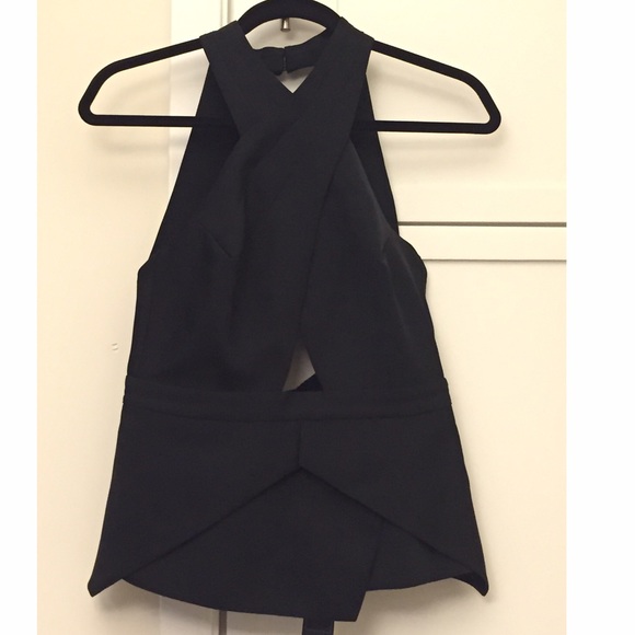 New BCBG "Remmie" top in Small. Black halter top