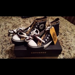 Custom Black/Cheetah Converse