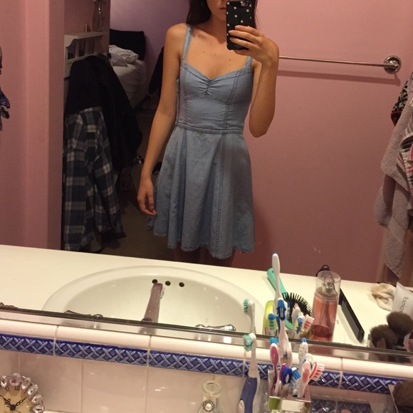 Denim dress!