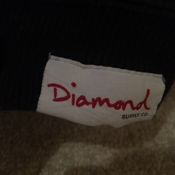 Diamond Crewneck - Picture 2 of 3