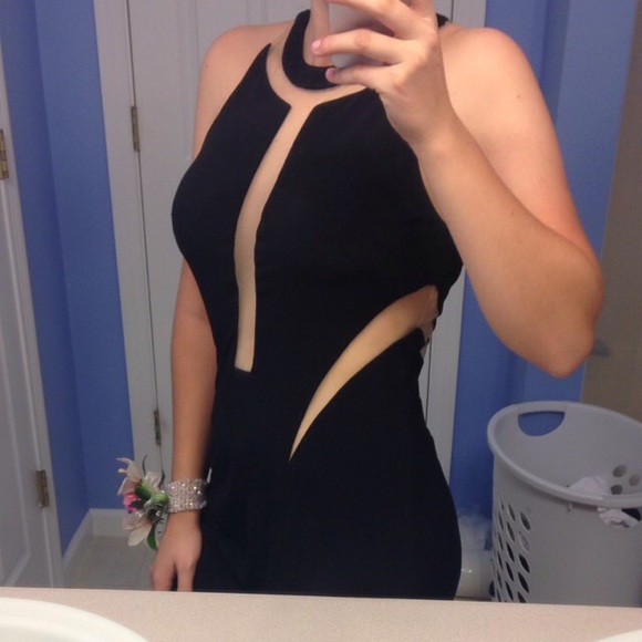 Beautiful 2015 Prom dress - Picture 3 of 4