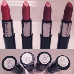 SOLD 6 MK Lipsticks 💄