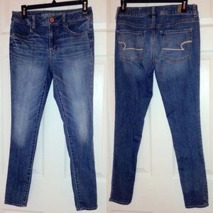 American Eagle skinny jeans