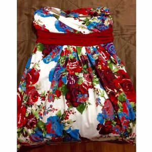 Cute little summer dress🌹