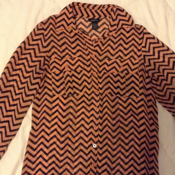 Chevron Button Down Top from Rue 21 - Picture 1 of 2