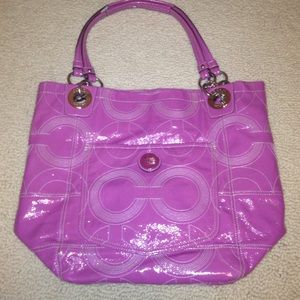 Coach handbag color: magenta