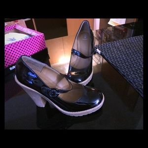 Bakers black patent leather Mary Jane pumps