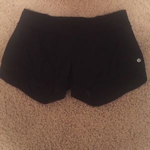 Lululemon shorts size 8