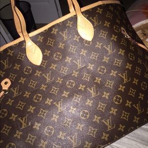 (N.A) Louis Vuitton Never full 🎉TODAY ONLY $130🎉