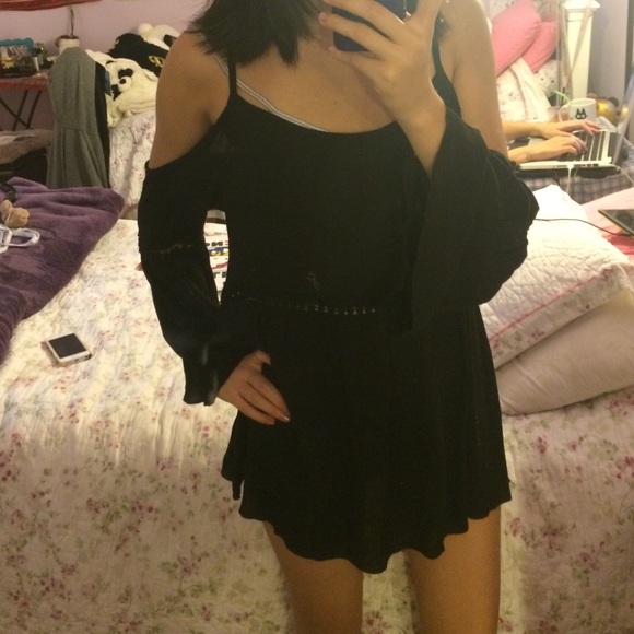 flowy black bell sleeve top